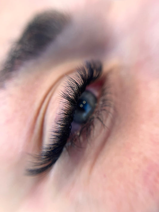 Pose volume russe 🧞‍♀️ Lash Beauty Dinan